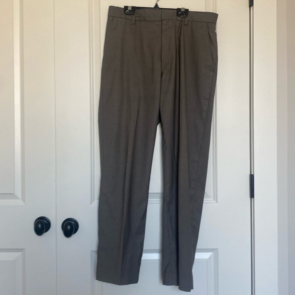 Banana Republic Men's Gray Striped Pants‎